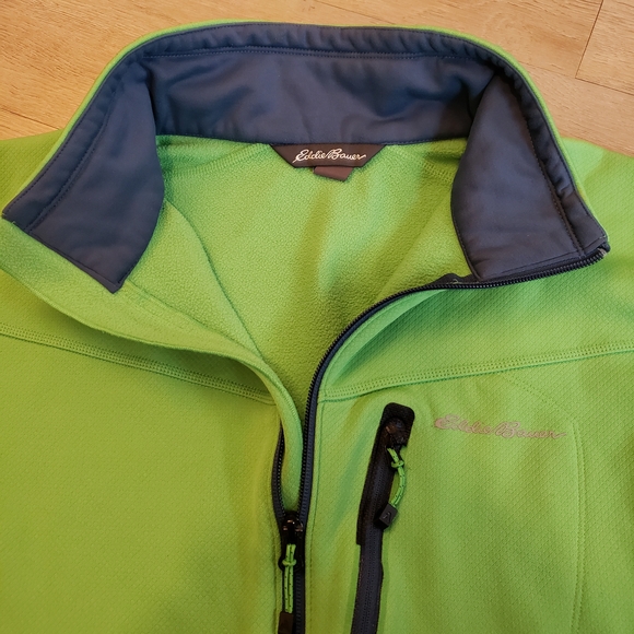Seahawks Or Sounders Eddie Bauer Men's Vibrant Green and Charcoal Zip-Up Sweater - Picture 2 of 8